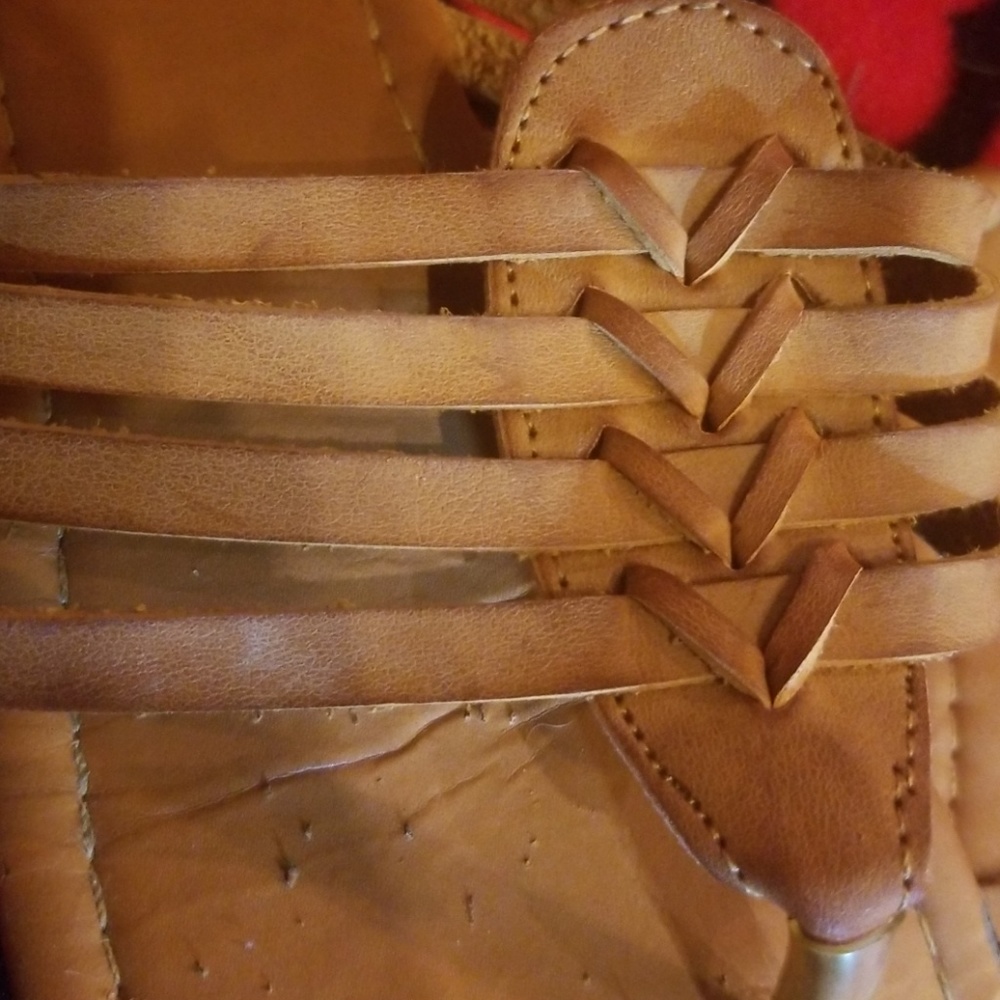 Sandals - Picture 3 of 3